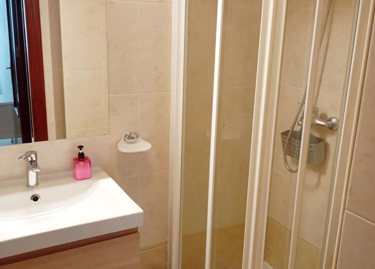 贝纳尔马德纳3 Bed, Paloma Park公寓 0*, 贝纳尔马德纳
