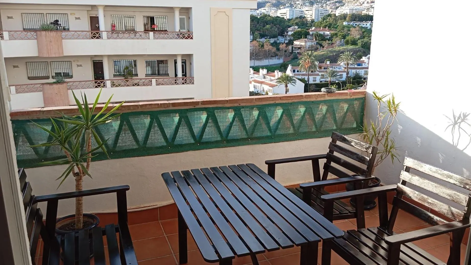 贝纳尔马德纳3 Bed, Paloma Park公寓